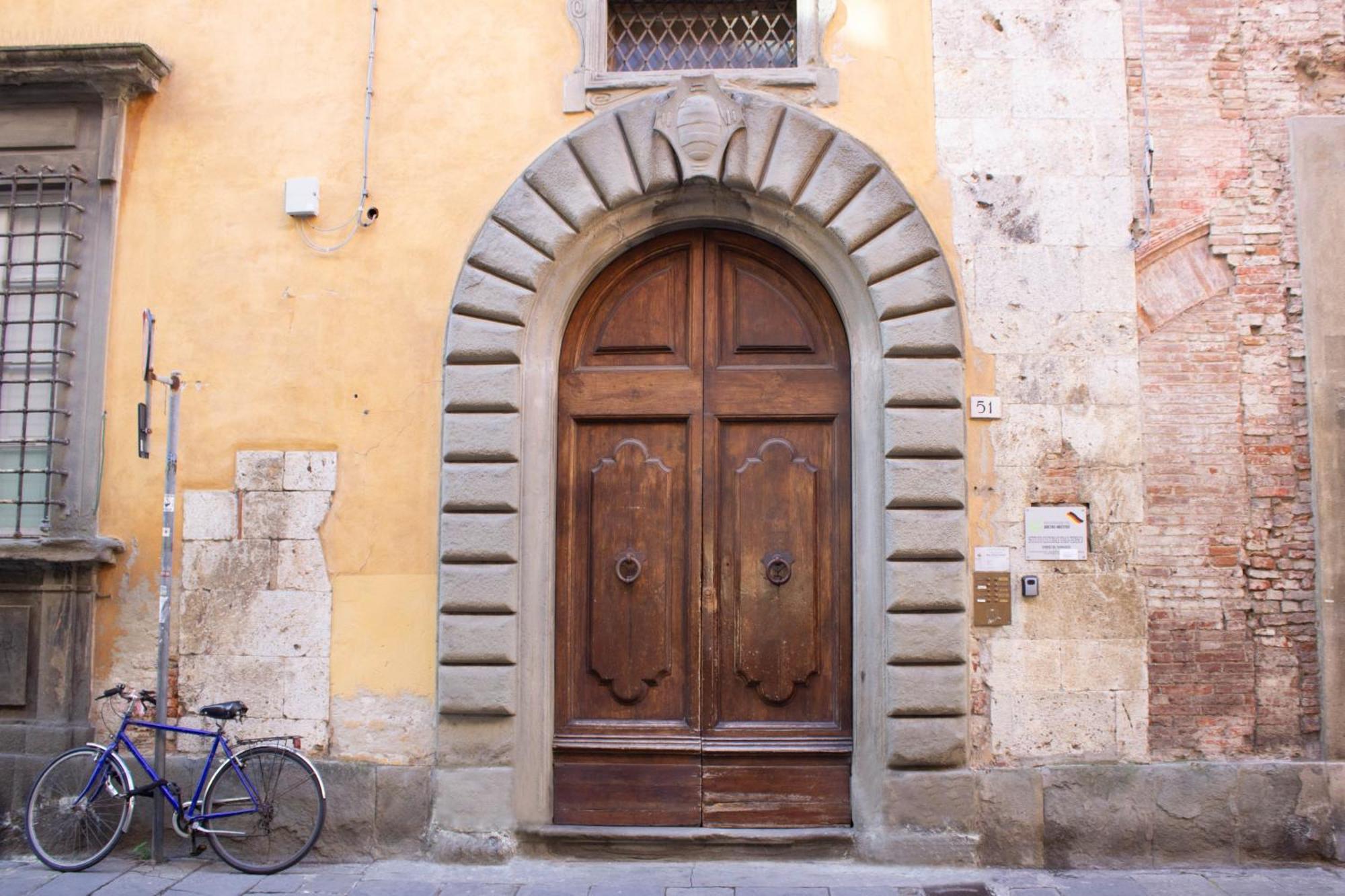 Nel Cuore Di PisaMonolocale In Palazzo Storico. Exterior photo